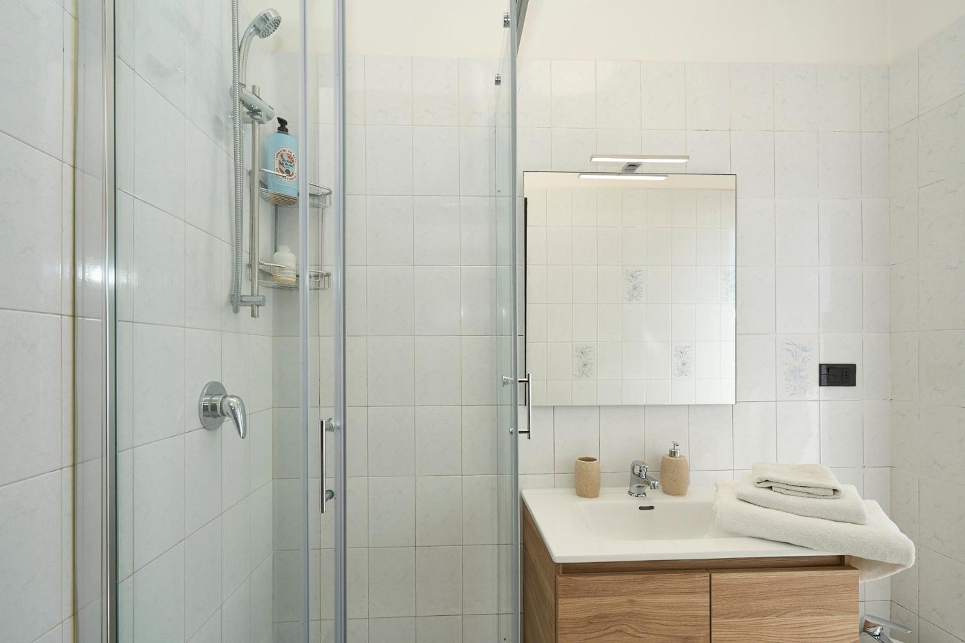 -Luminosa 5 Stars With Balcony- Wifi Netflix 15 Minutes From Duomo Διαμέρισμα Μιλάνο Εξωτερικό φωτογραφία